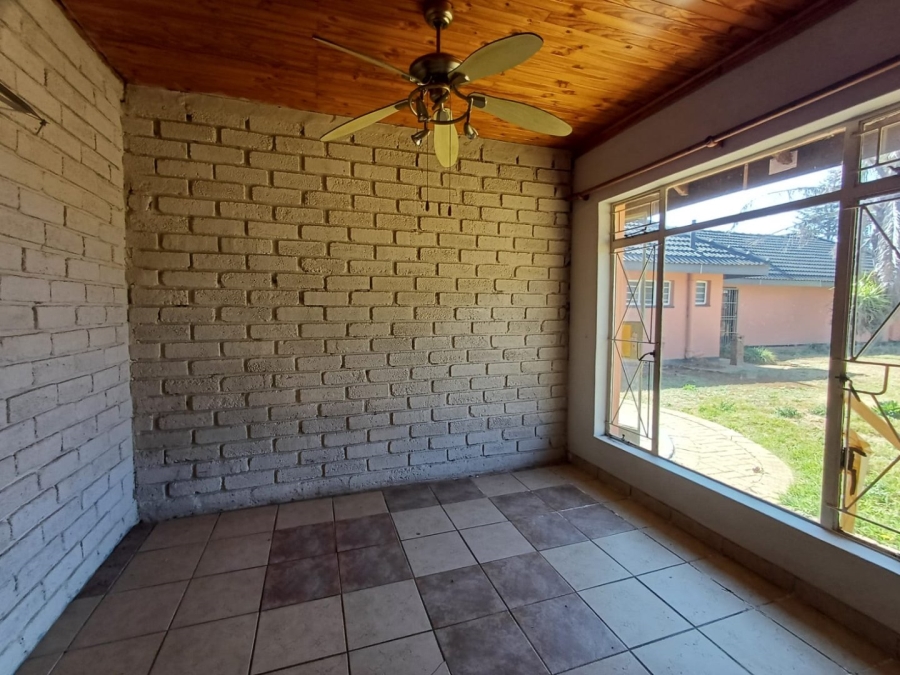 3 Bedroom Property for Sale in Meiringspark North West